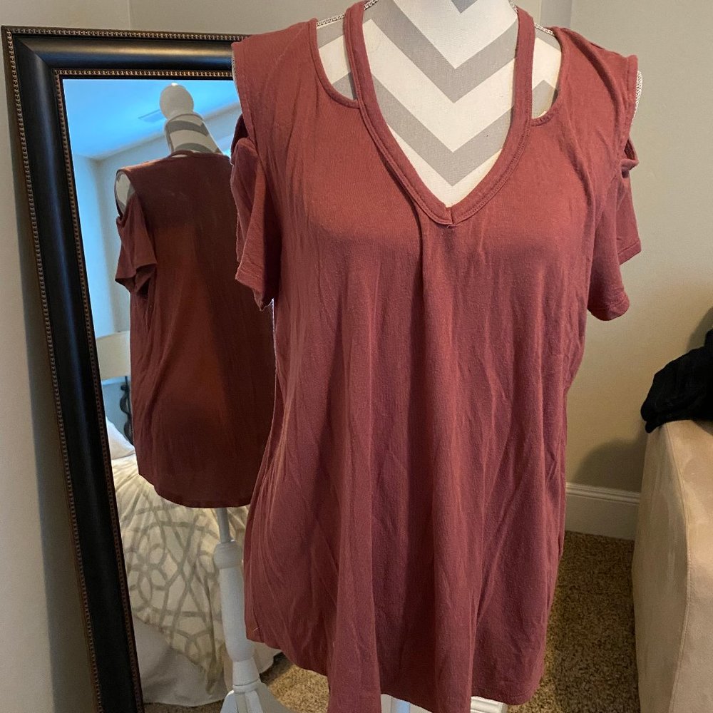 Express Top - Picture 2 of 6